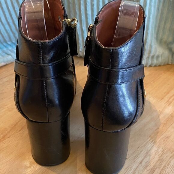 Louise et Cie Ankle Boots Zip Accent Buckles BLACK Leather Size 9 M Women - Picture 3 of 7